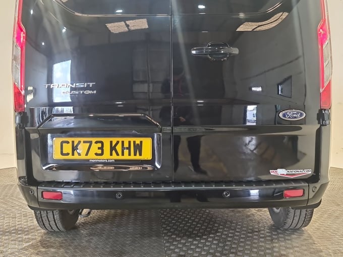 2025 Ford Transit Custom