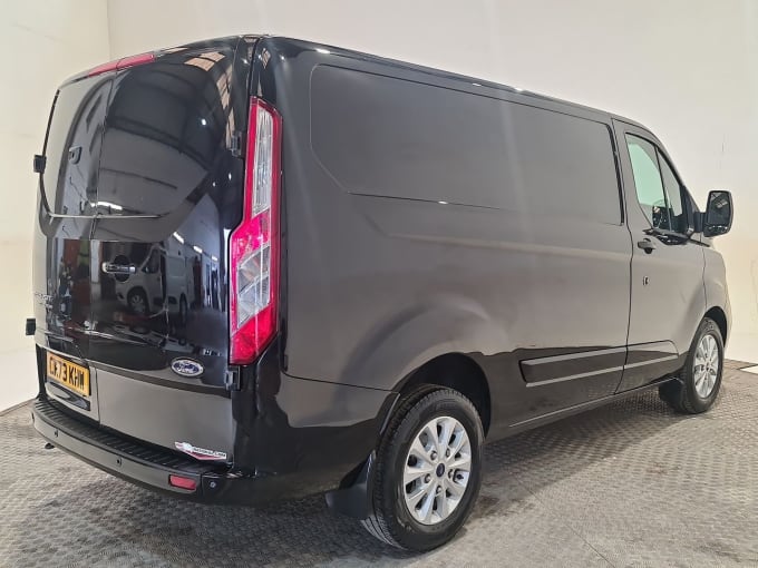 2025 Ford Transit Custom