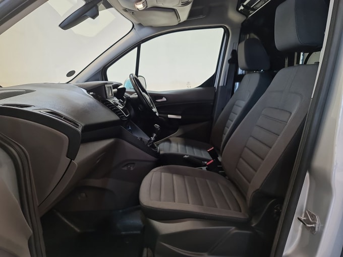 2025 Ford Transit Connect