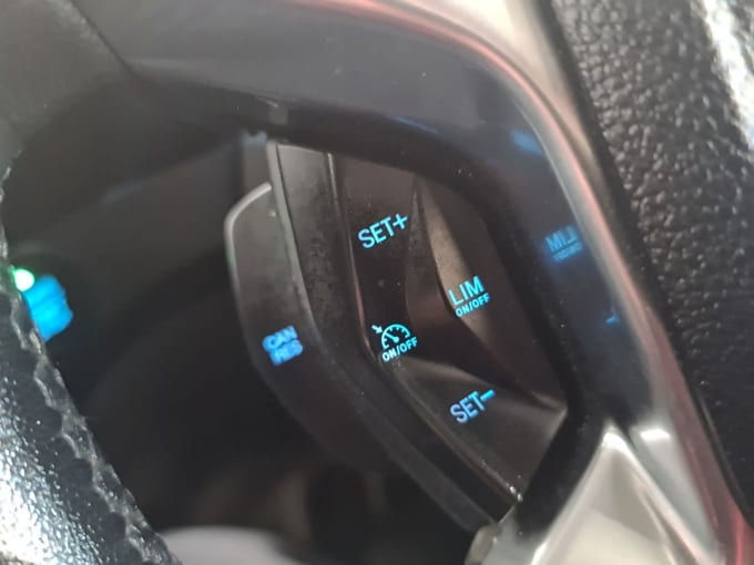 2025 Ford Transit Connect