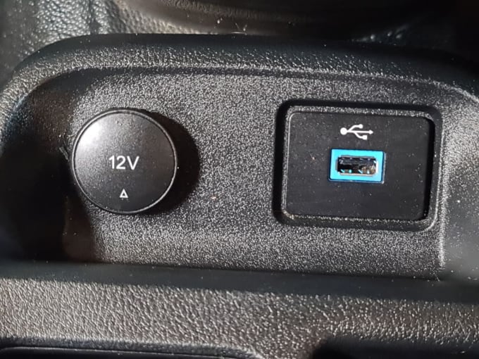 2025 Ford Transit Connect