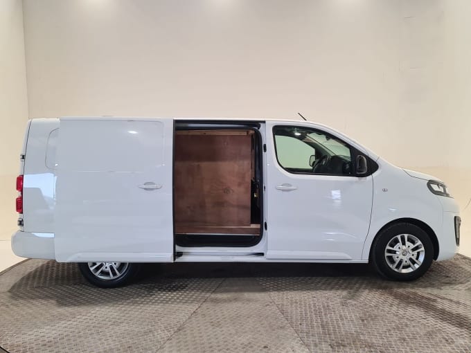2025 Vauxhall Vivaro