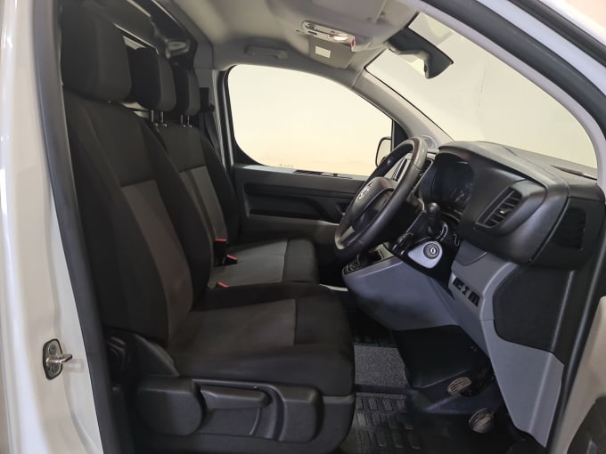 2025 Vauxhall Vivaro