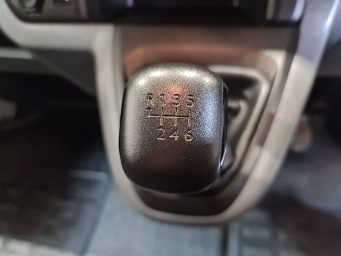 2025 Vauxhall Vivaro