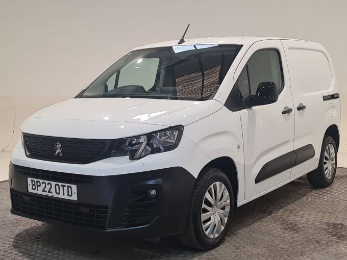 2025 Peugeot Partner