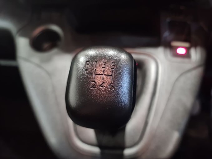 2025 Peugeot Partner