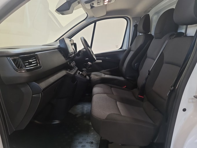 2025 Renault Trafic