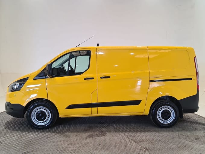 2025 Ford Transit Custom