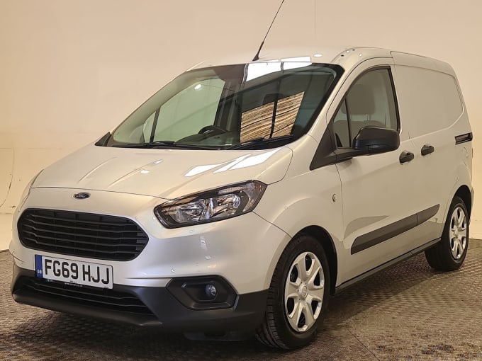 2025 Ford Transit Courier