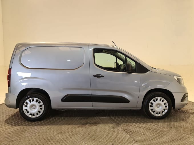 2025 Vauxhall Combo
