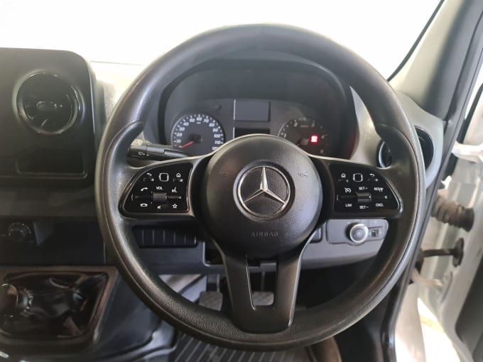 2025 Mercedes-benz Sprinter