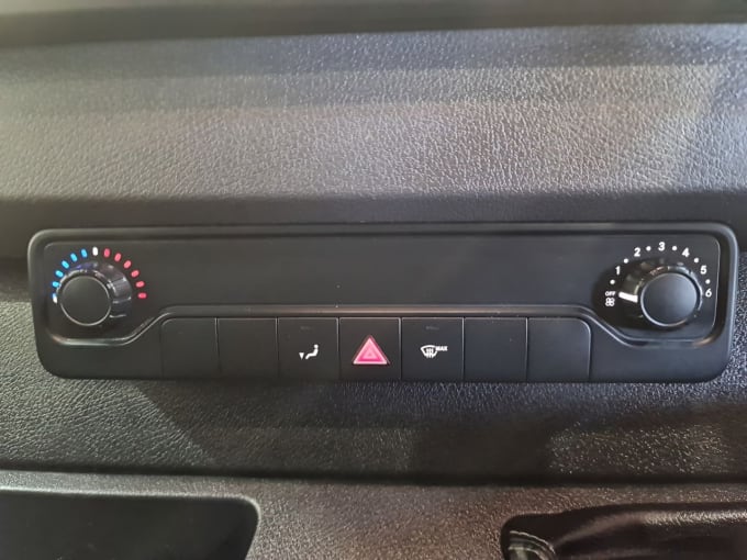2025 Mercedes-benz Sprinter