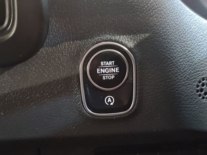 2025 Mercedes-benz Sprinter
