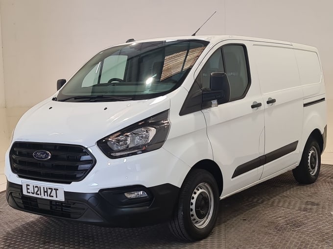 2025 Ford Transit Custom