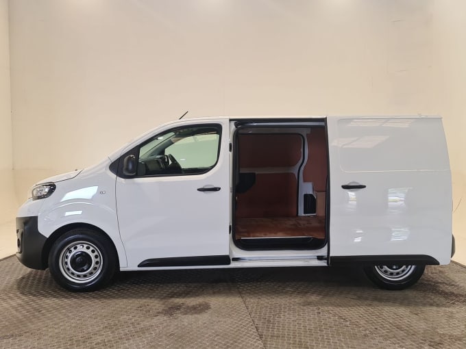 2025 Peugeot Expert