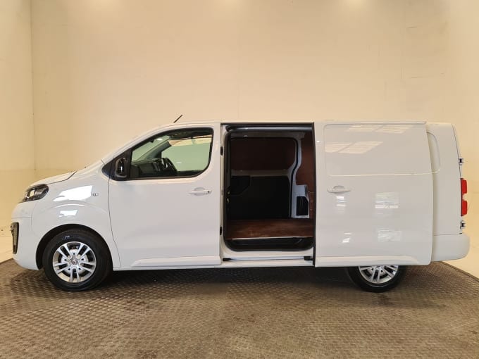 2025 Vauxhall Vivaro