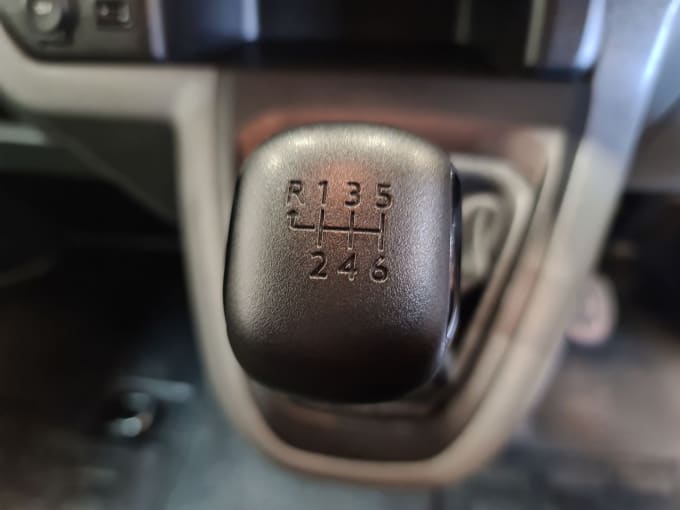 2025 Vauxhall Vivaro