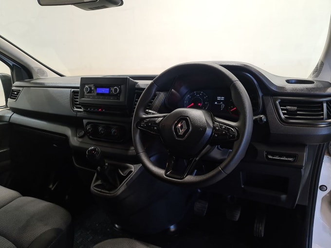 2025 Renault Trafic