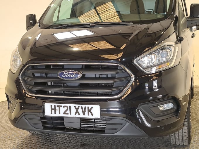 2025 Ford Transit Custom