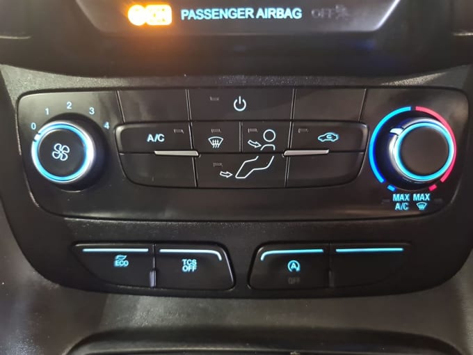 2025 Ford Transit Connect