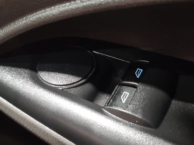 2025 Ford Transit Connect