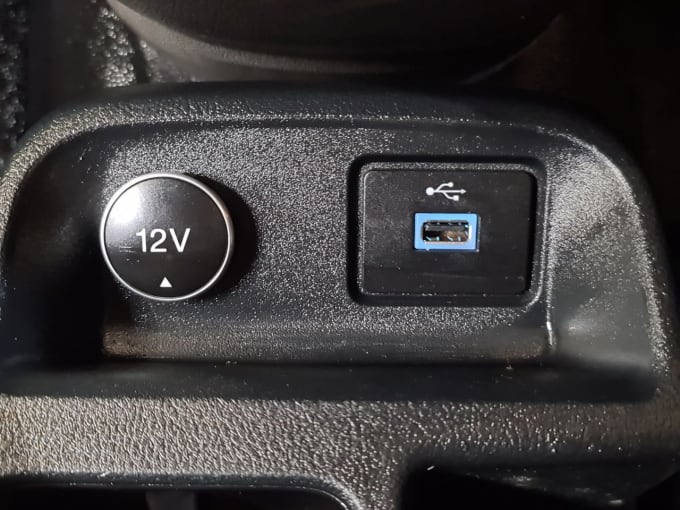 2025 Ford Transit Connect
