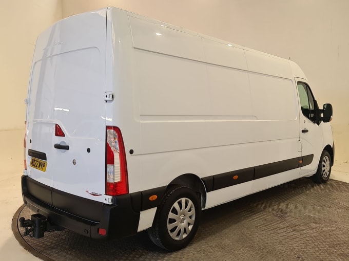 2025 Renault Master