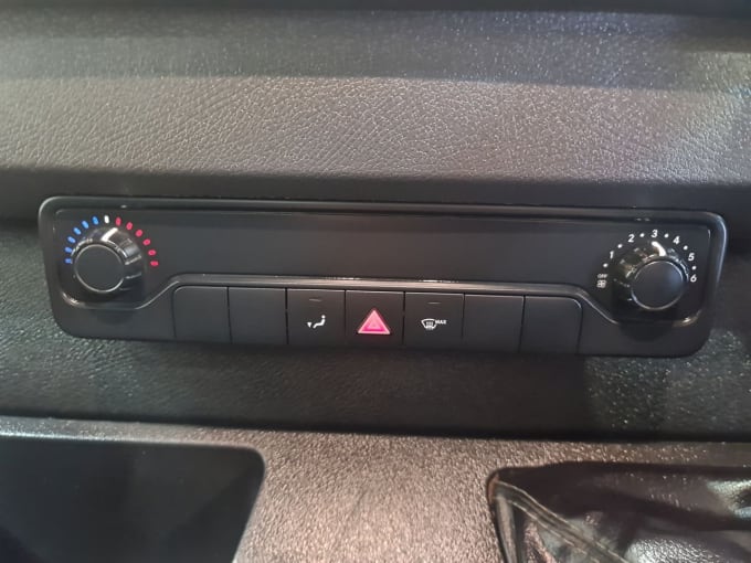 2025 Mercedes-benz Sprinter