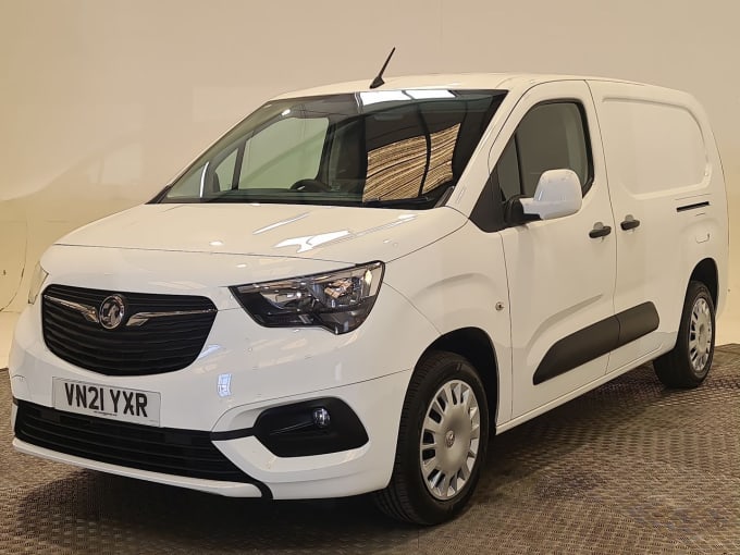 2025 Vauxhall Combo