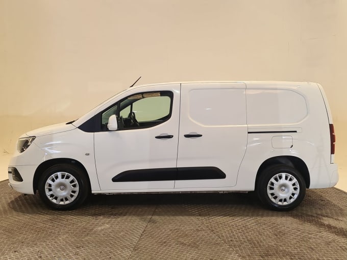 2025 Vauxhall Combo