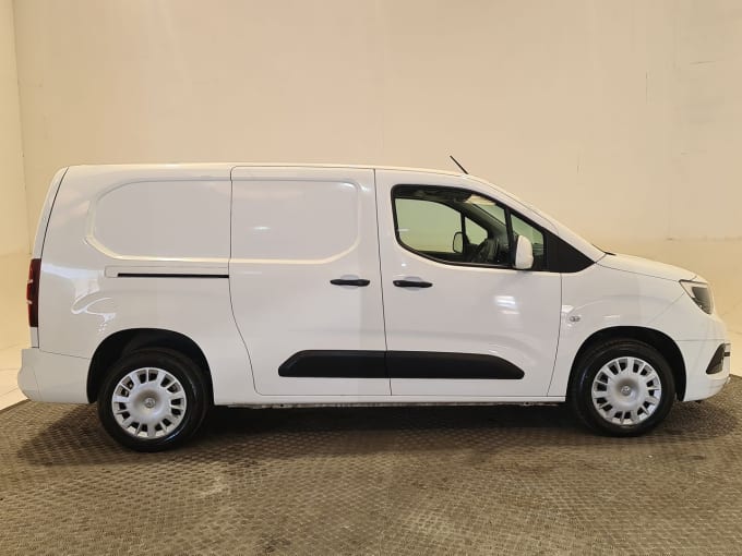 2025 Vauxhall Combo