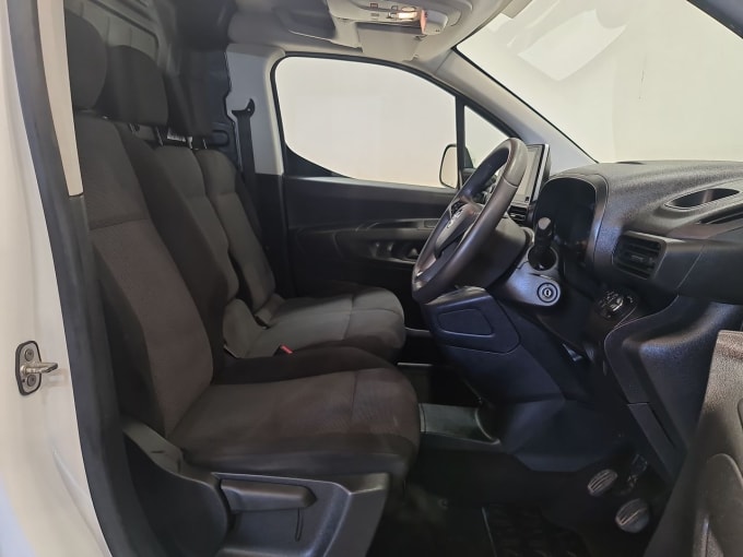 2025 Vauxhall Combo