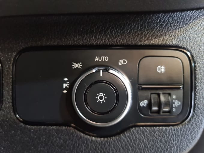 2025 Mercedes-benz Sprinter