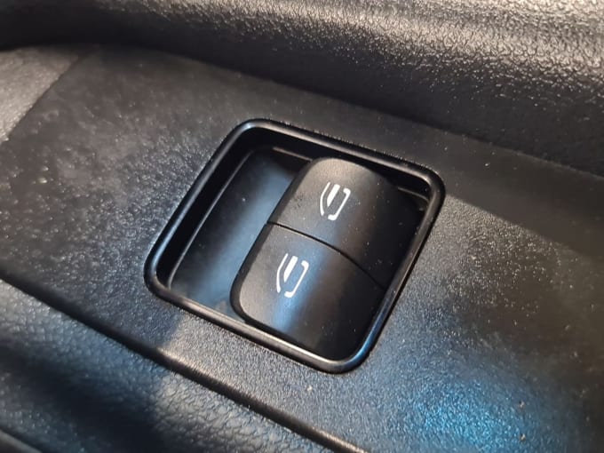 2025 Mercedes-benz Sprinter