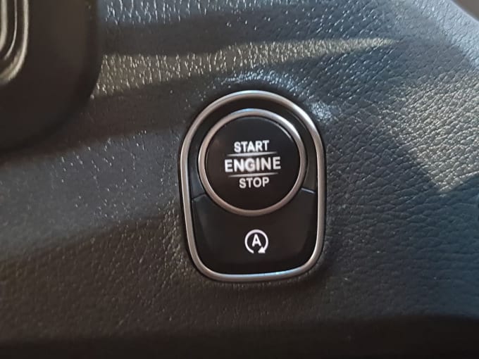 2025 Mercedes-benz Sprinter