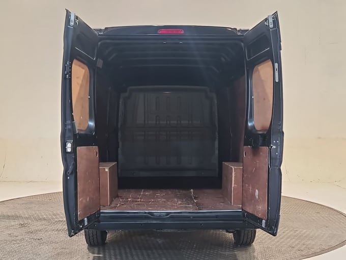 2025 Citroen Relay