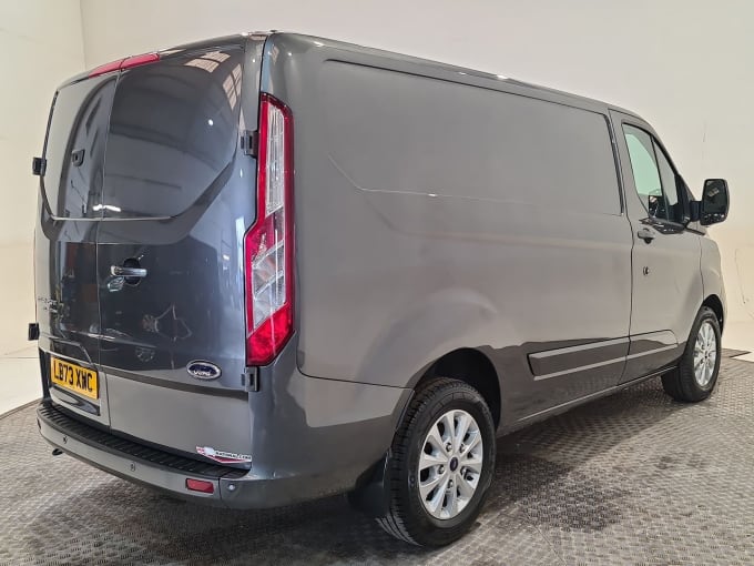2025 Ford Transit Custom
