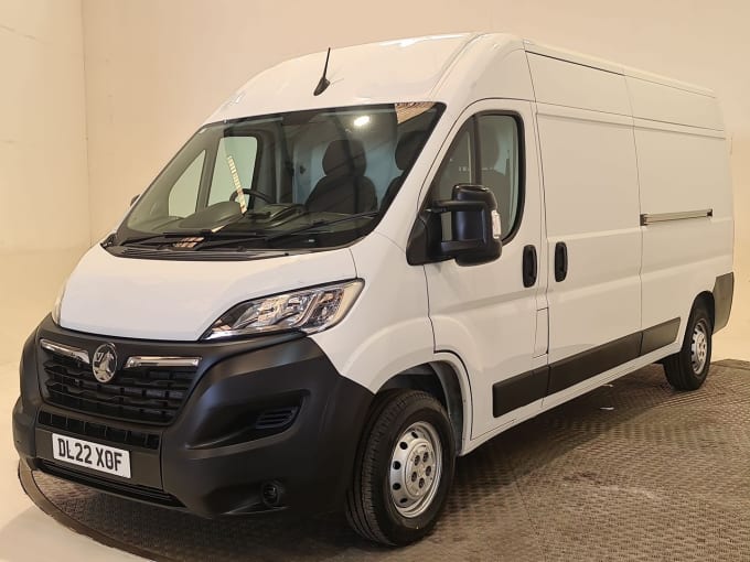 2025 Vauxhall Movano