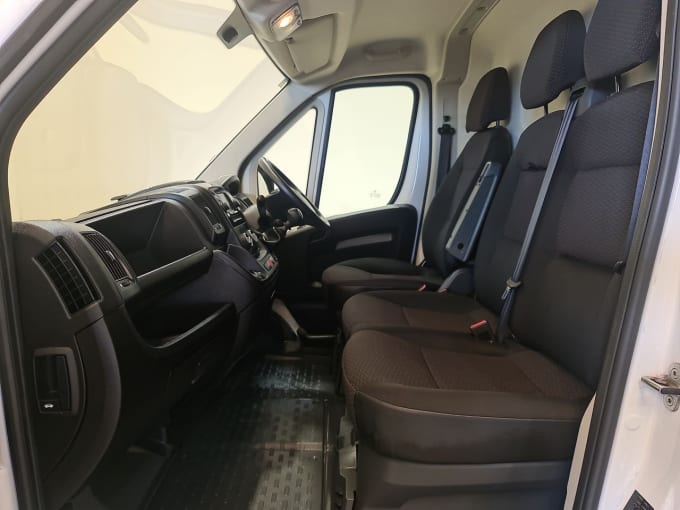 2025 Vauxhall Movano