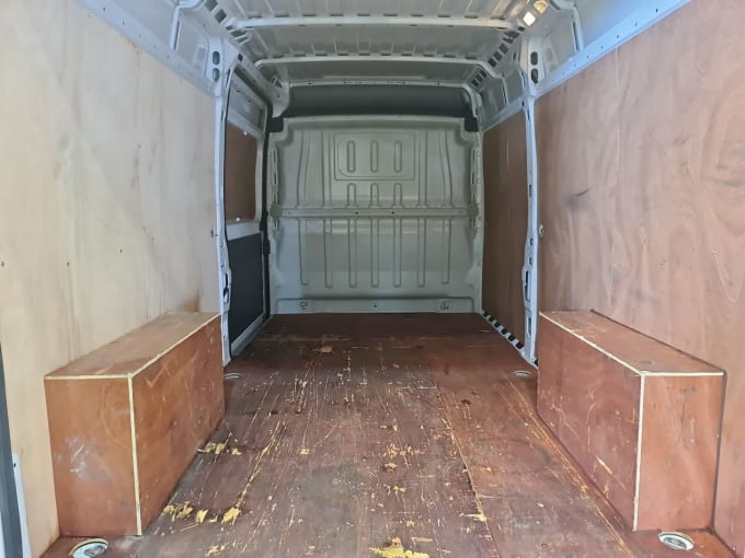 2025 Vauxhall Movano