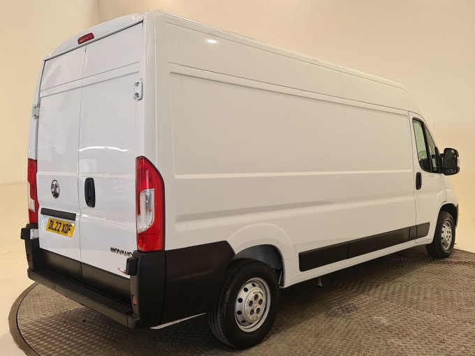2025 Vauxhall Movano