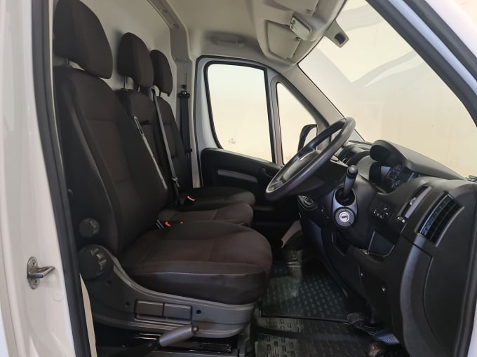 2025 Vauxhall Movano