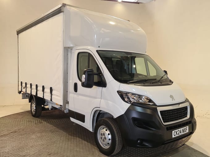 2025 Peugeot Boxer