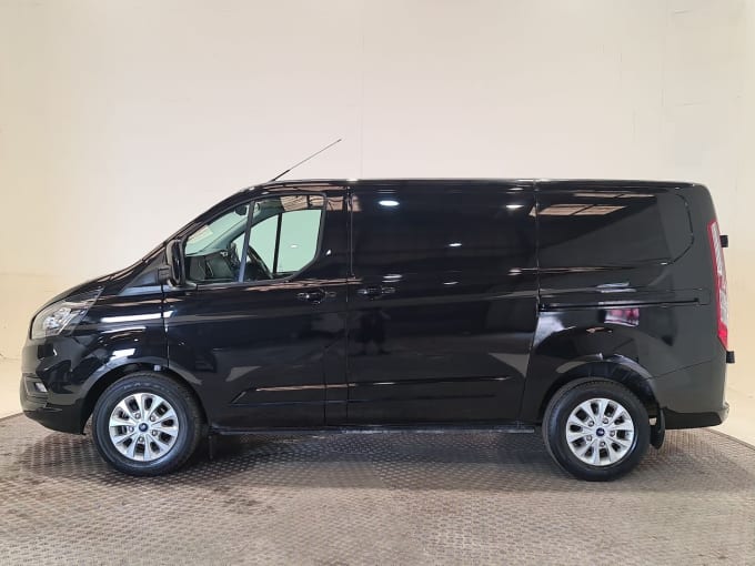 2025 Ford Transit Custom
