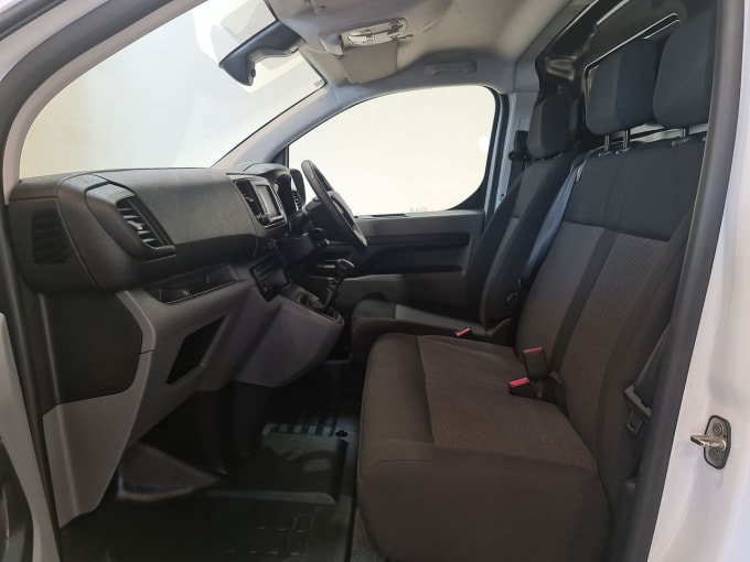 2025 Vauxhall Vivaro