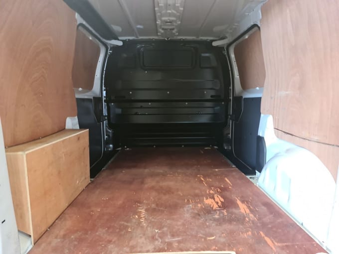 2025 Vauxhall Vivaro