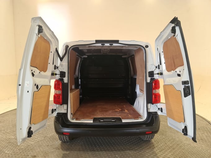 2025 Vauxhall Vivaro