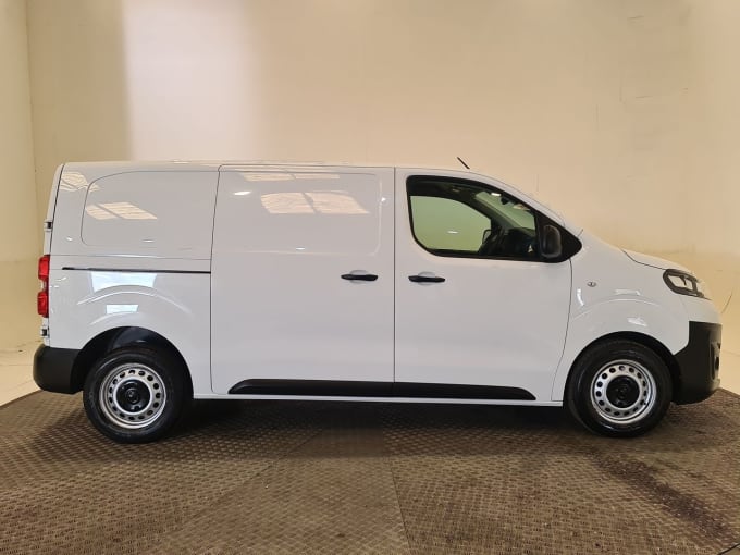 2025 Vauxhall Vivaro