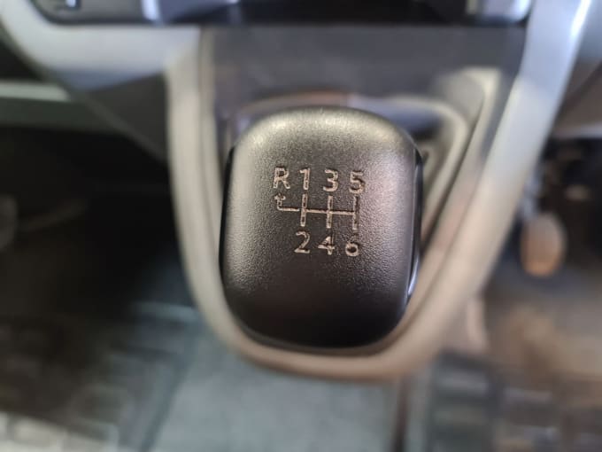 2025 Vauxhall Vivaro