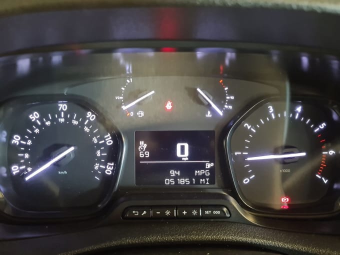 2025 Vauxhall Vivaro